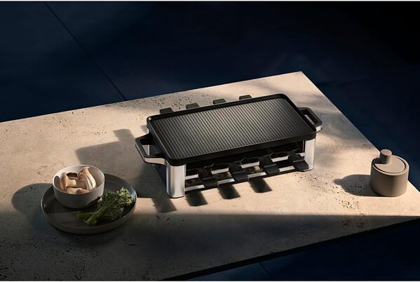 WMF Appareil à raclette multifonction, 1500W, Inox 18/10 Cromargan, Grill, Crêpière, 8 Personnes, Température réglable, Plaque en fonte réversible, Haute puissance, Lono 0415040011